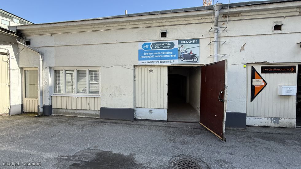 Edullinen työtila / talli keskustassa